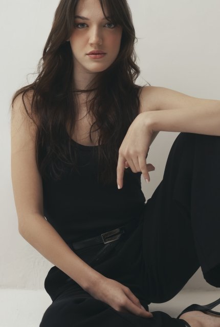 Vertical Image 2